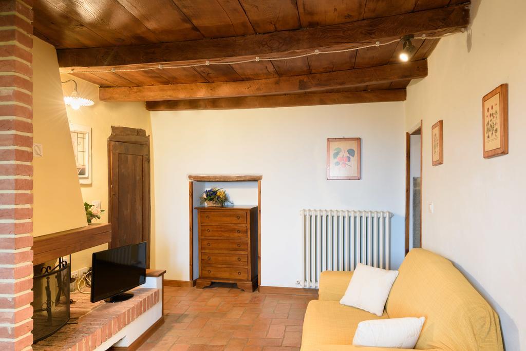 Il Borgo Dei Corsi - Charming Holiday Apartments Ortignano Raggiolo Exterior photo